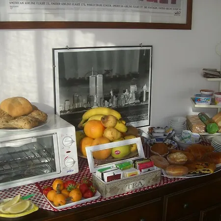 Alojamento de Acomodação e Pequeno-almoço Mum's