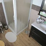 Mum's Bed & Breakfast 3*