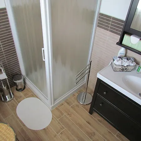 Mum's Bed & Breakfast 3*